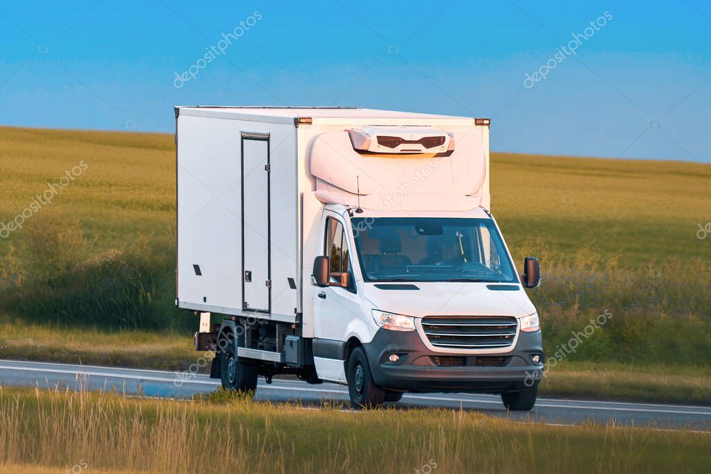 Furgone refrigerato con simbolo neve